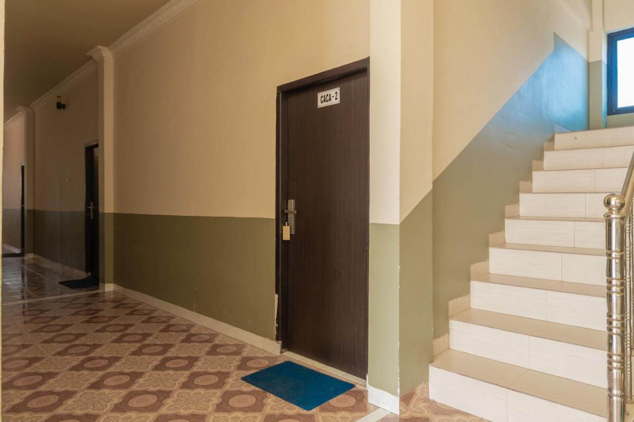 Urbanview Hotel Nugraha Palembang By Reddoorz Eksteriør bilde