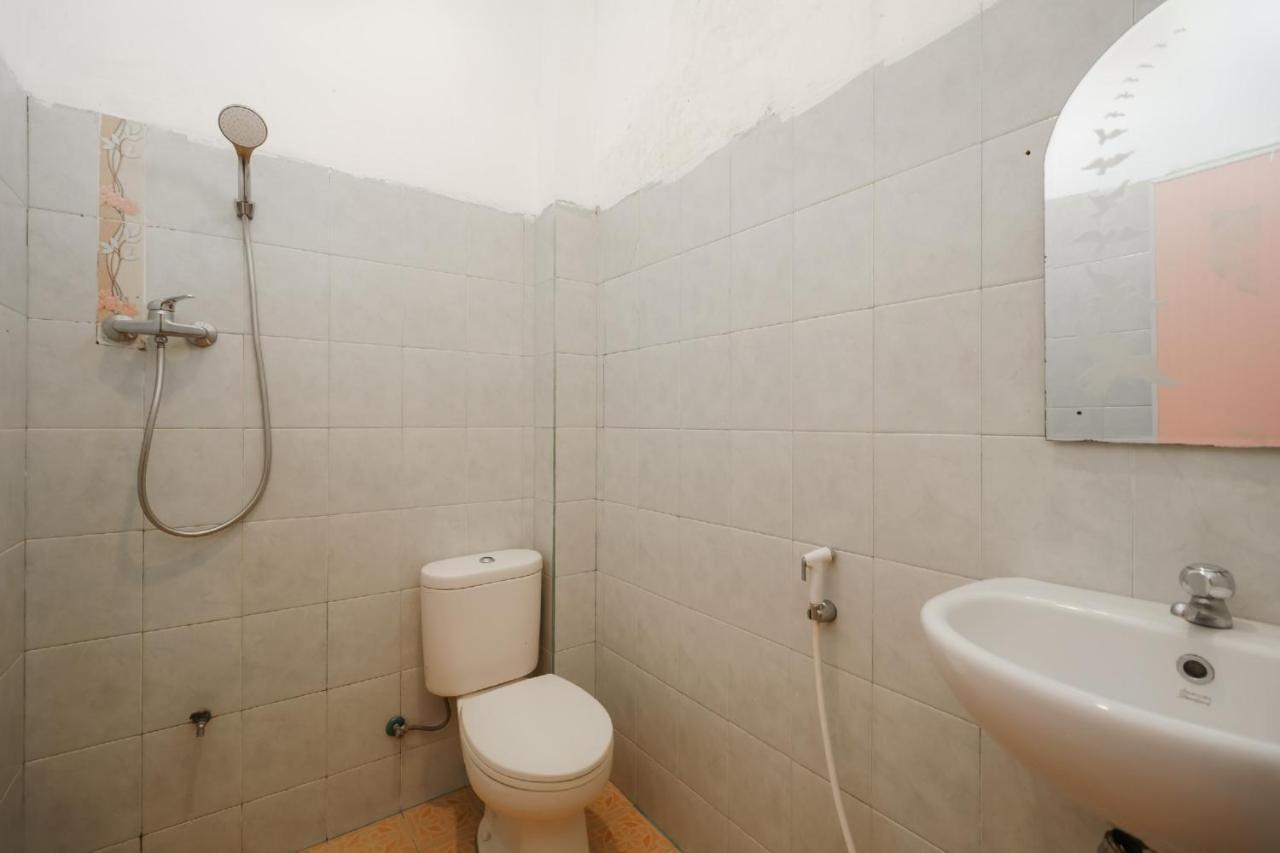 Urbanview Hotel Nugraha Palembang By Reddoorz Eksteriør bilde