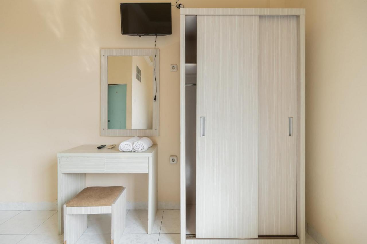 Urbanview Hotel Nugraha Palembang By Reddoorz Eksteriør bilde