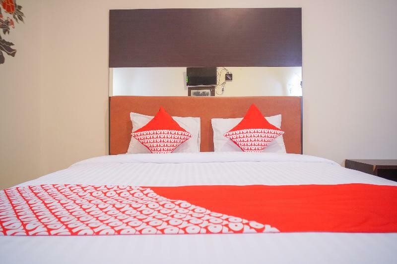 Urbanview Hotel Nugraha Palembang By Reddoorz Eksteriør bilde