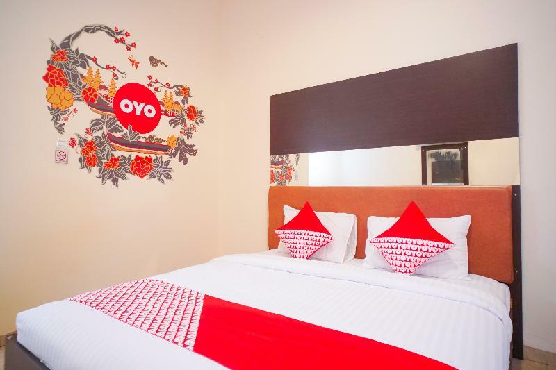 Urbanview Hotel Nugraha Palembang By Reddoorz Eksteriør bilde